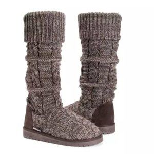Brown Muk Luks Women's Shelly Boots - Size 9